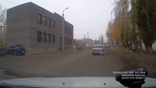 Пример записи видеорегистратора AdvoCam-FD8 Profi-GPS смотреть онлайн