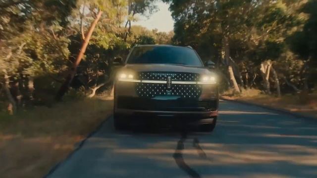 Роскошный Линкольн Навигатор 2025 | Lincoln Navigator 2025 смотреть онлайн