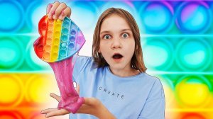 Короче говоря, Слайм из Поп Ита 🍭 | Поп Ит против Слайма в лагере!
