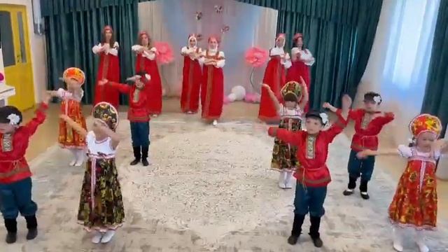 танец "Матушка Земля" муз рук.Рагимова Р. Э. смотреть онлайн