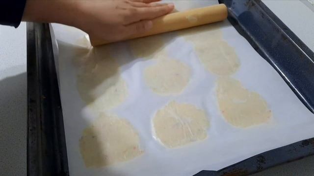 Это картофельные чипсы. Картофельное пюре. Как один из