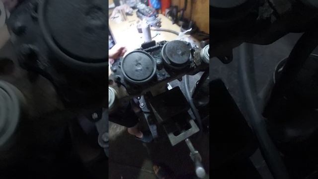 Переборка суппорта Meritor на грузовом автомобиле Volvo