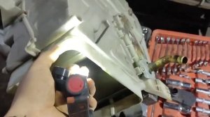 замена радиатора печки Мазда