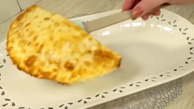 ЧЕБУРЕКИ - БЕЗ МАСЛА И БЕЗ ЗАМЕСА ТЕСТА смотреть онлайн