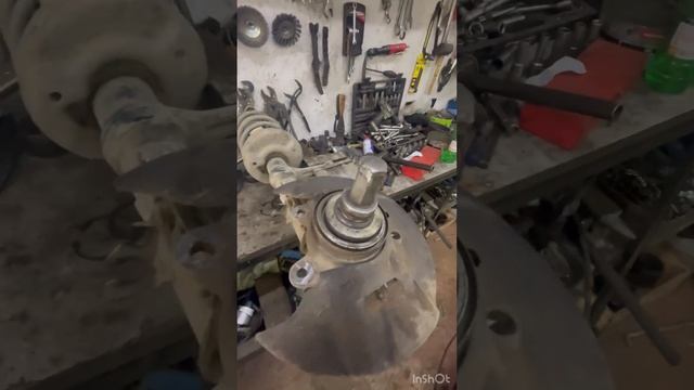 Замена передней ступицы и подшипника ступицы на грант смотреть онлайн