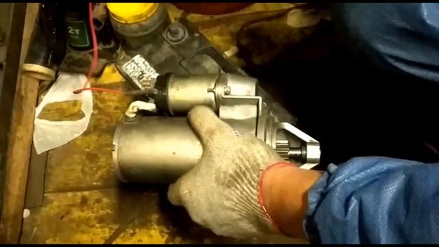 Почему не отключается стартер после запуска двигател?