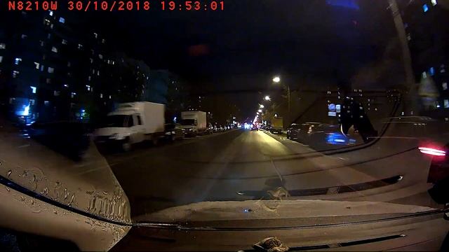 Street Storm CVR N8210W (Ночь) смотреть онлайн