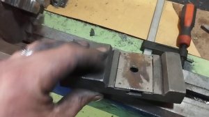 Ремонт суппорта токарного станка 1д601 колхозным метод?