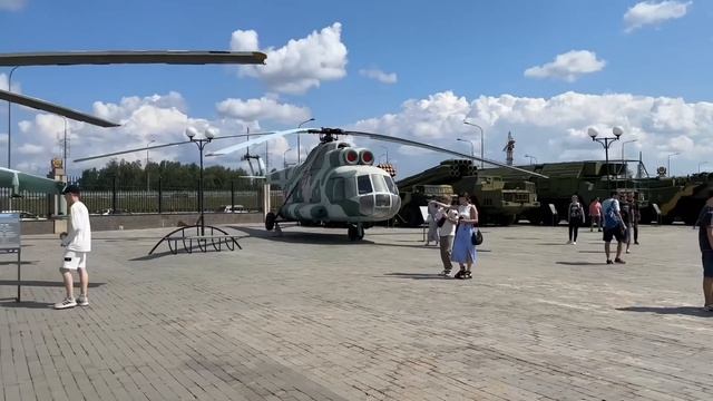 Авто фестиваль ретро техники. Москвич фест 2024 смотреть онлайн