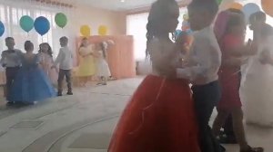 Вход на выпускной 2024 "Детство не повторится"