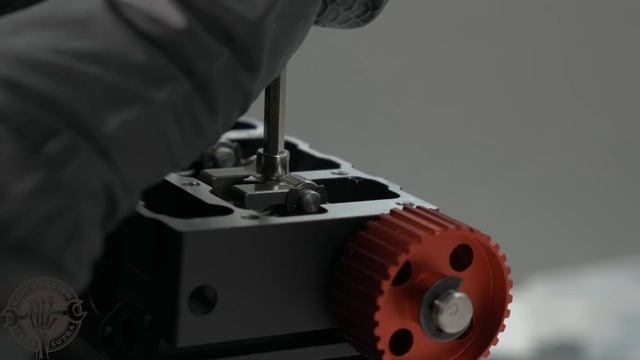 Building a Twin Cylinder Nitro Engine - Assembling and Starting Mini Engine Model Kit смотреть онлайн