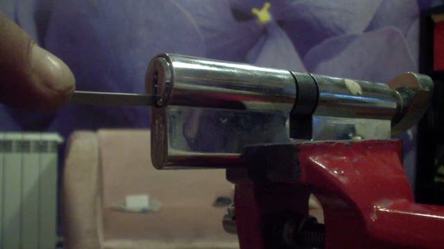 открытие дверного замка PUNTO смотреть онлайн