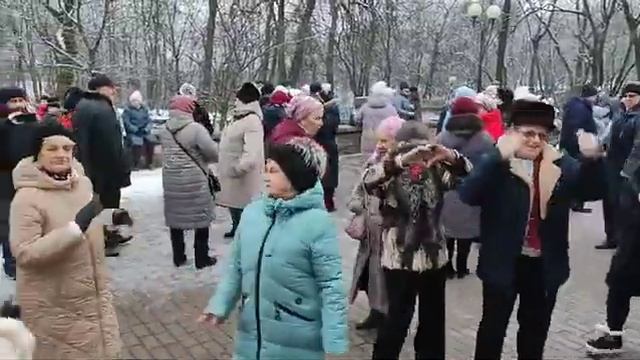 12.01.2025.💃🕺💞Было,было.Игорь Ашуров.В Гомельском парке