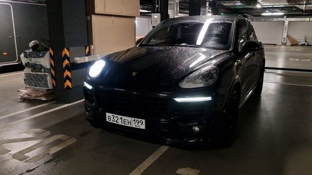 Неудачная кража фары Porsche Cayenne смотреть онлайн