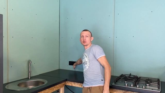 Временная кухня с барной стойкой / Сделал свет с беспроводными выключателями с АлиЭкспресс смотреть онлайн