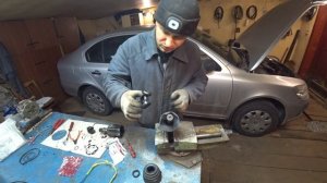 Замена пыльника ШРУСа - трипойда, на Шкода Октавия А5 1.6