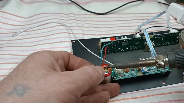 Нашел и Подключил! Подключение модуля Bluetooth колонки. смотреть онлайн