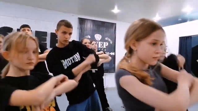 Группа 5 студии современного танца STEP