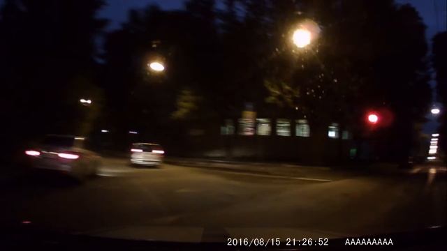 Street Storm CVR N2010 видеорегистратор