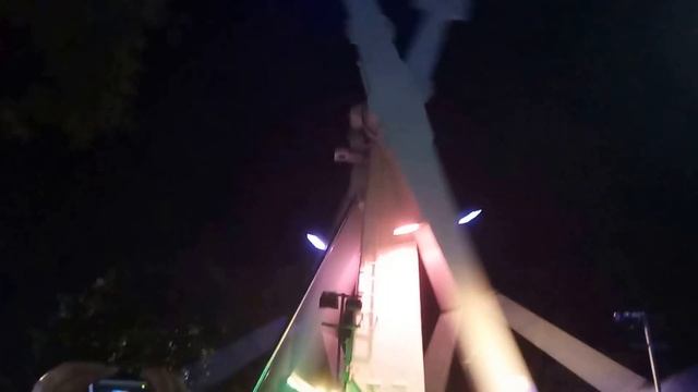 Это увлекательный был аттракцион. It Was A Fascinating Attraction