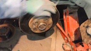 Замена тормозного диска и колодок на Форд Галакси, Шар