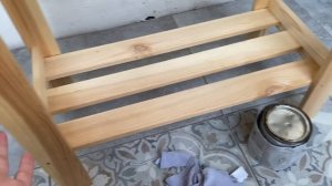 Красим стеллаж маслом сами!