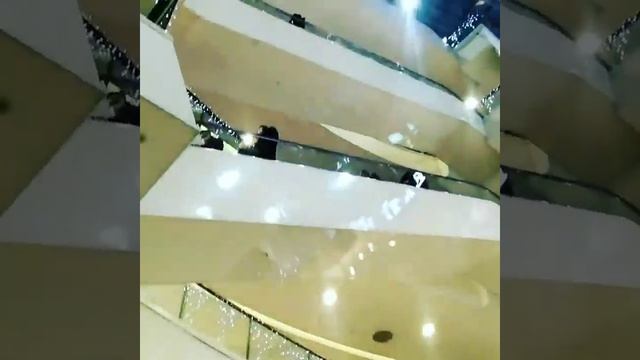 Санкт Петербург торговый центр Галерея смотреть онлайн