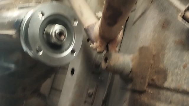 Замена хвостовика на заднем редукторе нива смотреть онлайн