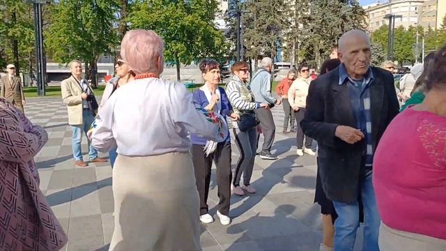 ТЫ ЖЕНЩИНА МОЯ, КОТОРУЮ ЛЮБЛЮ Я ОЧЕНЬ♥️ ТАНЦЫ ♥️ХАРЬ смотреть онлайн