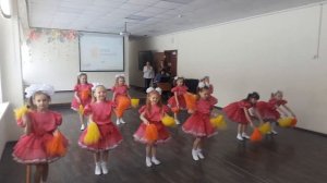 давайте смеяться, давайте танцевать