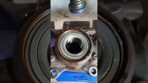 Замена ступичного подшипника на т4
