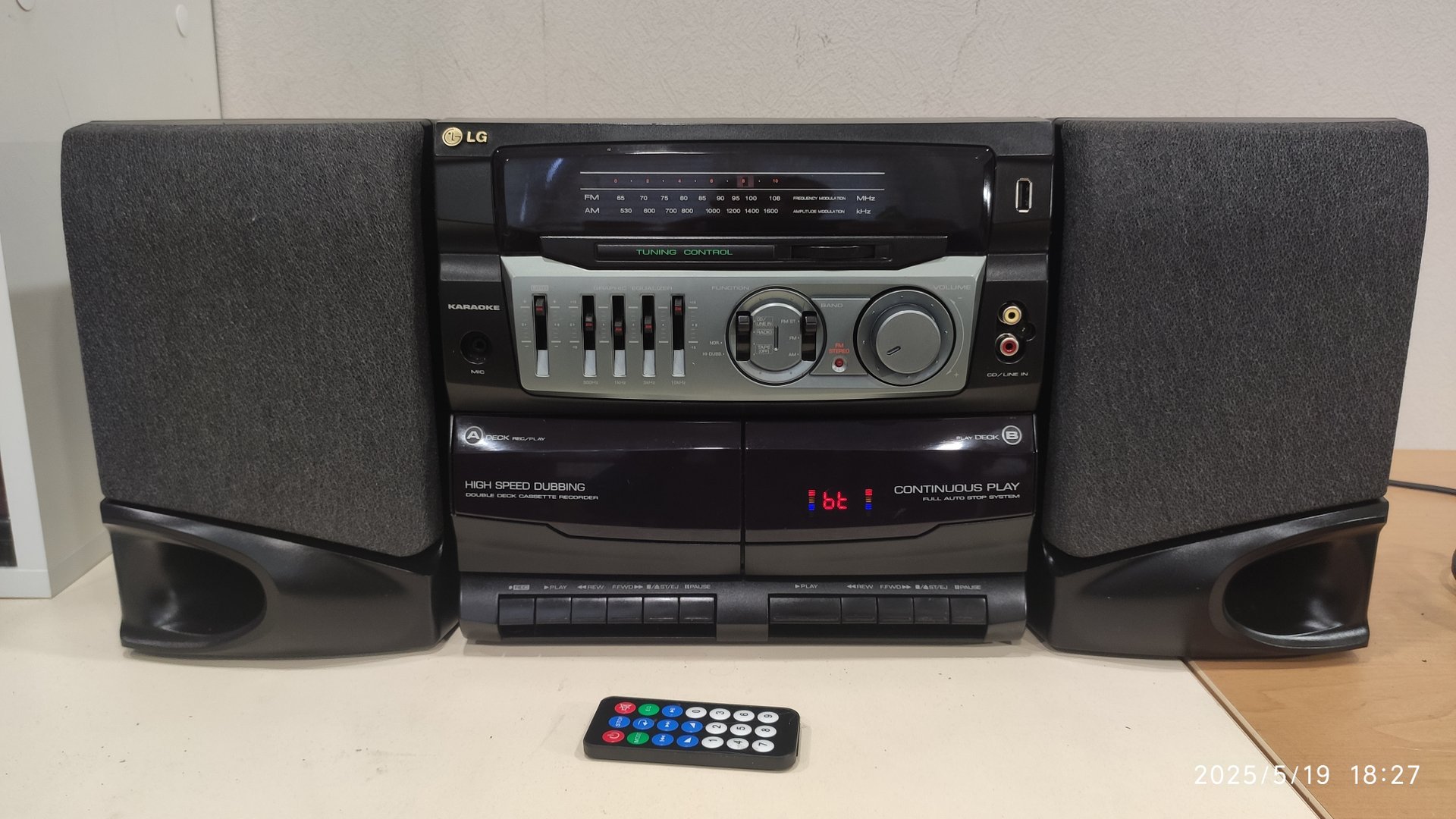LG TW-862AX c Bluetooth/Usb/Microsd/Fm/Aux модулем смотреть онлайн