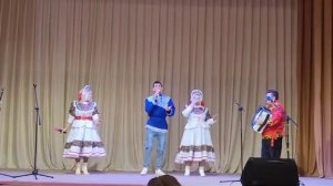 На ромашках не гадай. Ансамбль "Русская  душа"