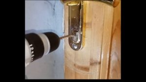 Как открыть замок без ключа - высверливаем личинку, се?