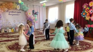 «Полечка для маленьких сандаликов» муз. А. Чугайкиной