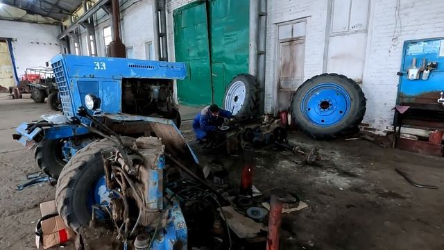 Петрович уходит из мастерской, а Викторович загоняет ? смотреть онлайн