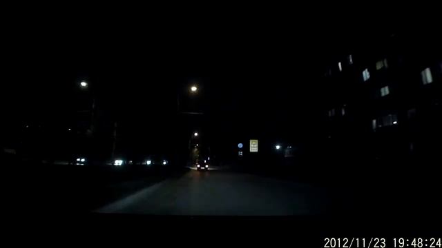 Видеорегистратор Supra SCR-590 - ночная съёмка.AVI смотреть онлайн