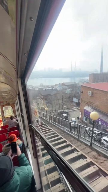 Фуникулер Владивостока. Проезд 35 рублей смотреть онлайн