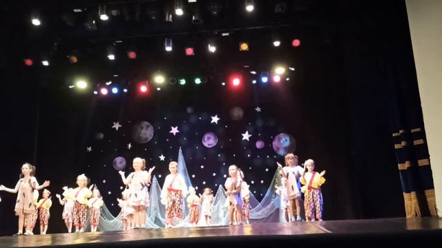 Танец Человечки Квадро Новокуйбышевск