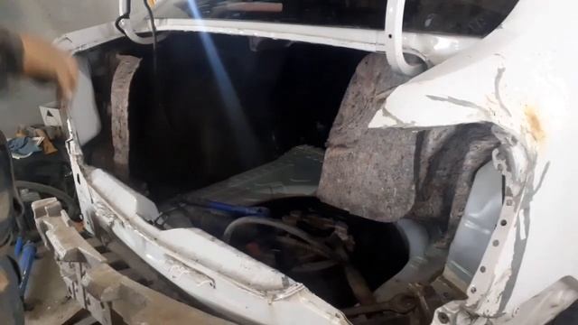 у меня нива тревел палыч правит шевроле кобальт смотреть онлайн