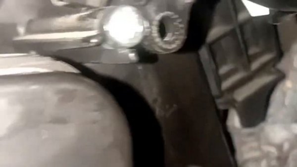 Ниссан Жук. Не дует на стекло. Причины и временный спос