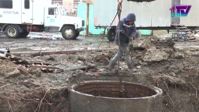 13,11,19 В микрорайоне «Жас Оркен» прорвало водопроводную трубу смотреть онлайн