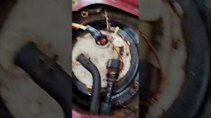 ЛАНЦЕР 9. СНЯТИЕ КРЫШКИ БЕНЗОНАСОСА.