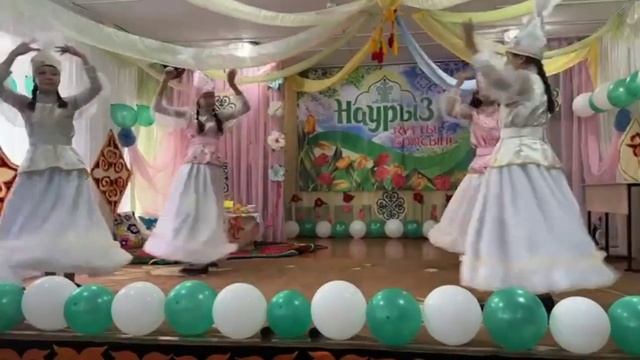 Казахский танец "Наурыз" смотреть онлайн