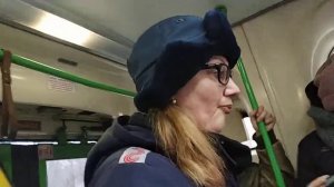 Спасение девушки от контролёров ГКУ и Мосгортранс в 96