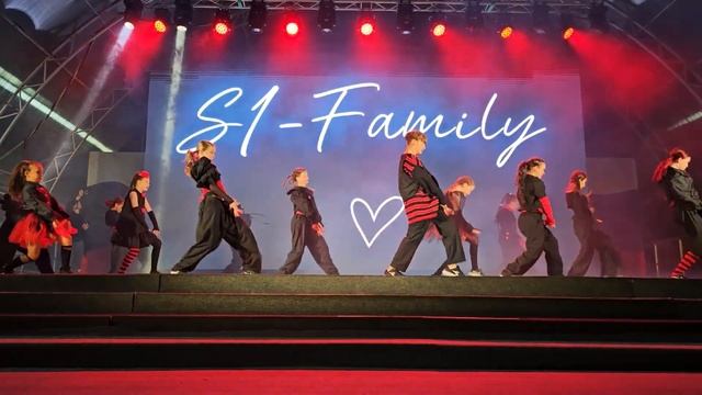 Цирк БаблГам+Чикиряу Крю