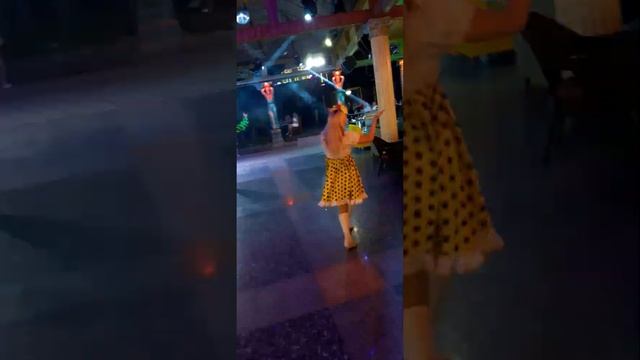 Веселиться! Так До Упаду! Танцевать! До Упаду💕👋💃