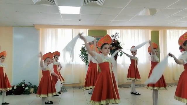 Танец КАЛИНКА МАЛИНКА в школе 39 в г. Ставрополь❤️🔥💥 смотреть онлайн
