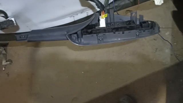 Диагностика и ремонт электростеклоподъемника Hyundai Tucso смотреть онлайн