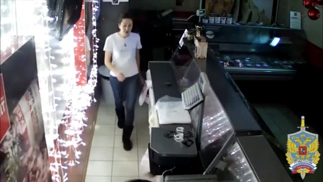 Серийный грабитель с ножом обчищал магазины в Подольс смотреть онлайн